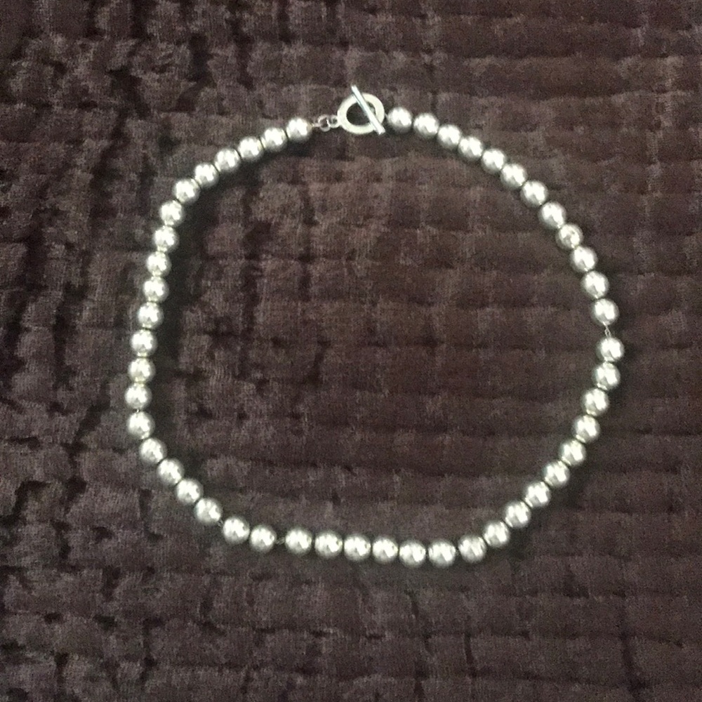 Silver beaded necklace